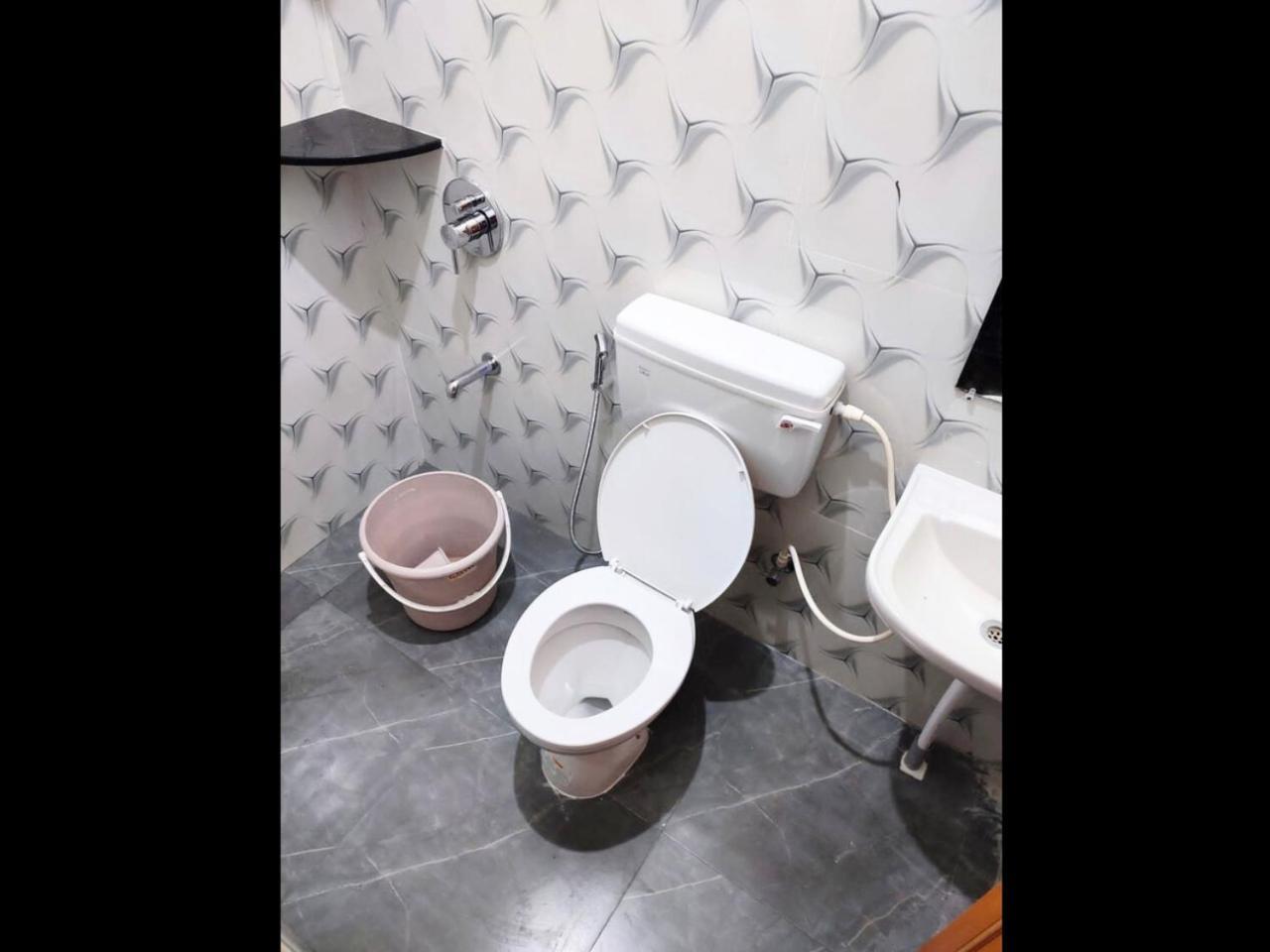 Golden Magnolia Homestay バンガロール エクステリア 写真