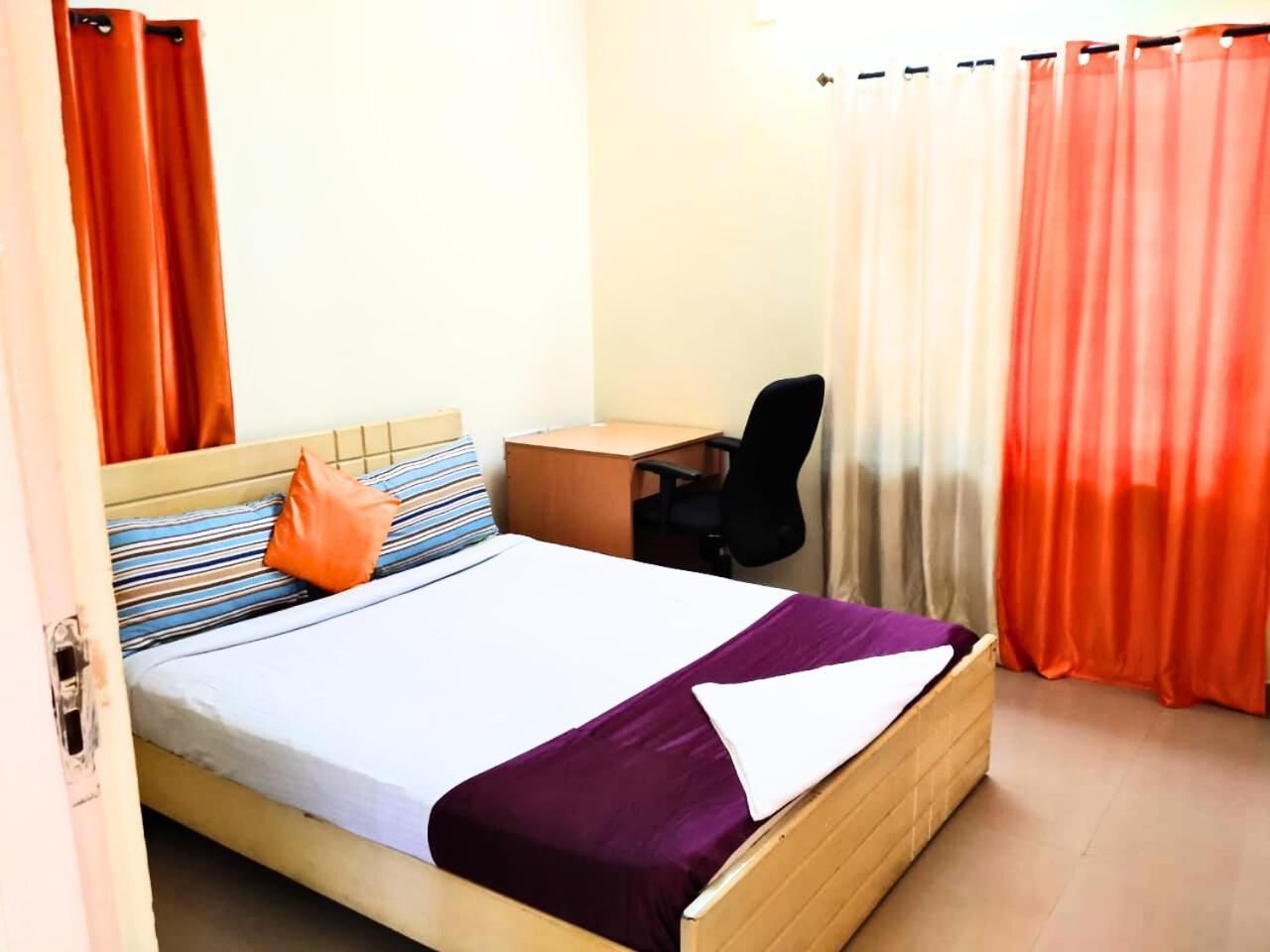 Golden Magnolia Homestay バンガロール エクステリア 写真